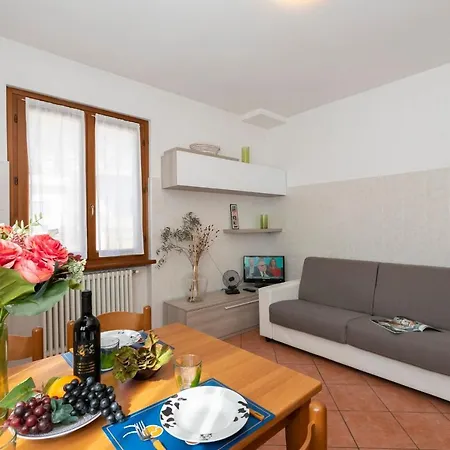 Garibaldi View Apartment *